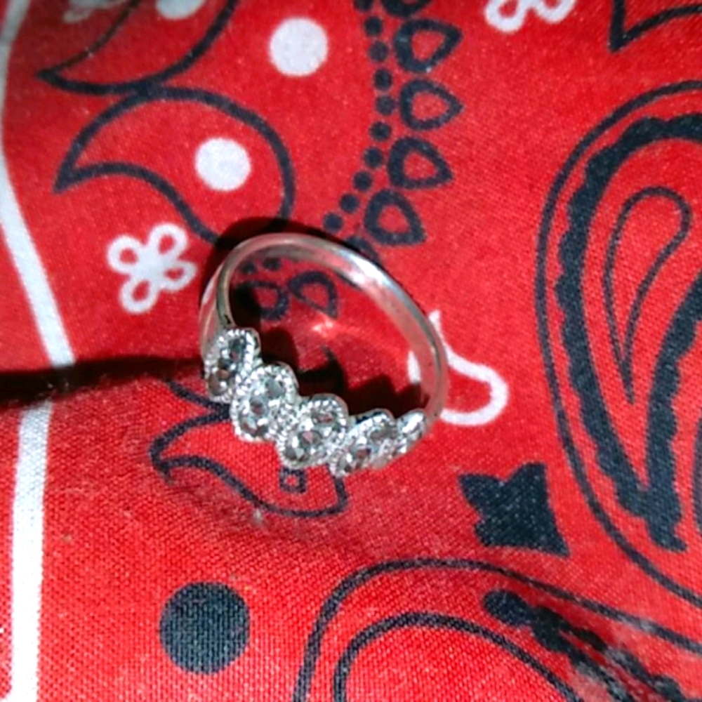 My grandma's 925 silver vintage bling ring. $17 👀